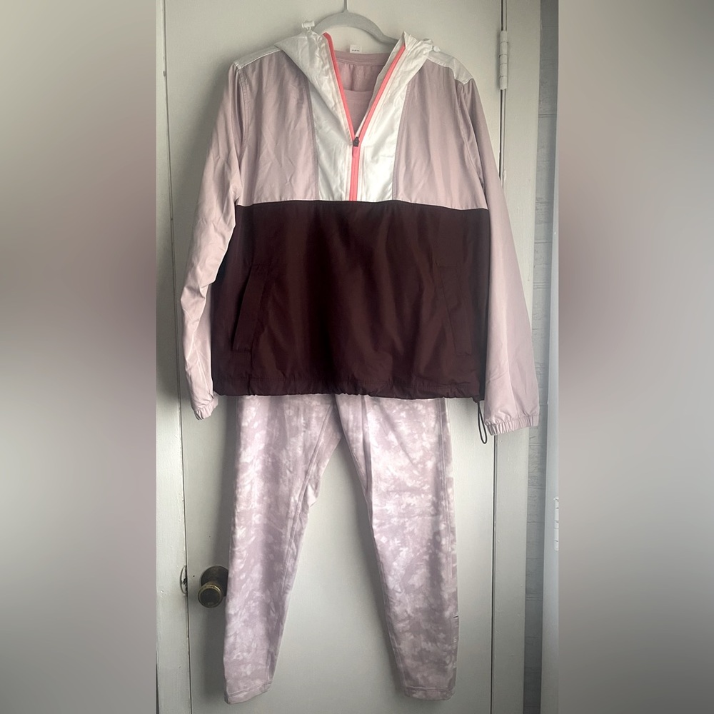 Old Navy Active Large Legging Medium tops